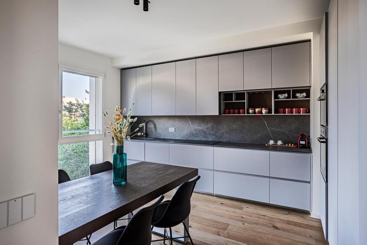 Luvi - Occhialini 5 Apartment Милано Екстериор снимка